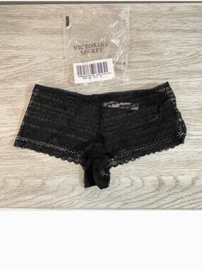 New Victoria's Secret Small Shortie Panties Boy Shorts Black Lace NWT